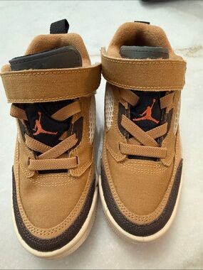 Jordan Kids' Tan and Black Velcro Sneakers with Orange Jumpman